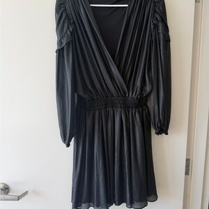 Black Women's V-Neck Long Sleeve Dress